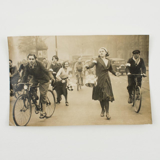 Art Deco The Catherinettes Racecourse, Paris 1931 - Silver Gelatin B and W Photography by Press Agency Rol For Sale - Image 3 of 4