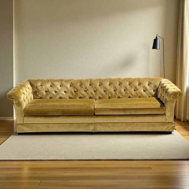 Late 20th Century Vintage Hollywood Regency Gold Velvet Tufted Sofa, Mid-Century For Sale - Image 5 of 16