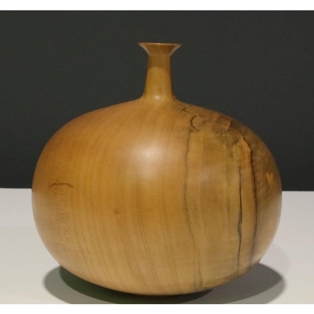 Mid 20th Century John Jordan Turned Maple Vase For Sale - Image 5 of 8