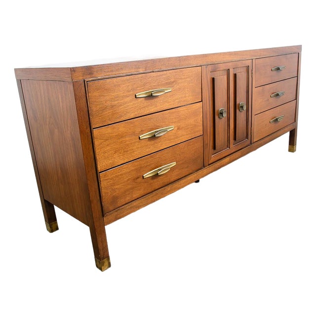 1960s Mid Century Modern Dresser Credenza 9 Drawer Stanley Walnut High Danish For Sale