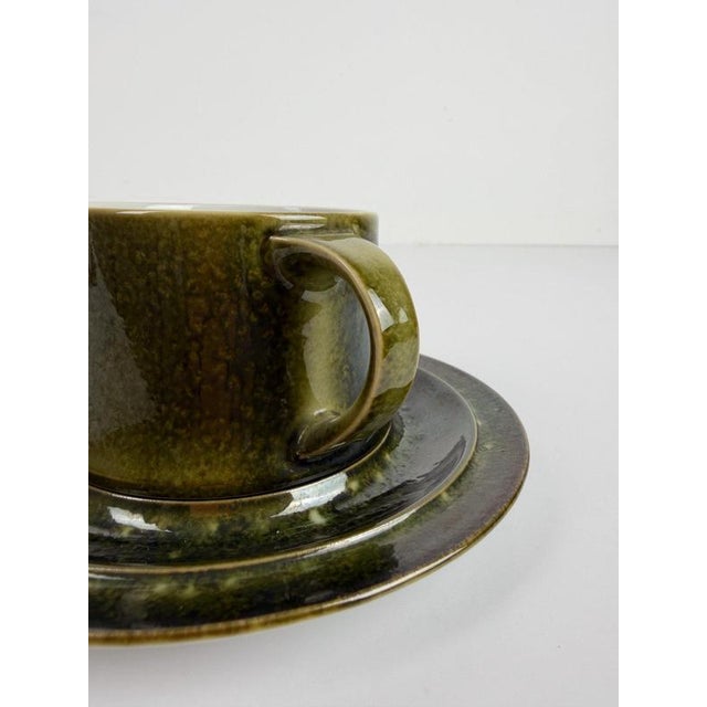 Mid-Century Scandinavian Olive Green Glazed Cups and Saucers, 1970s, Set of 12 For Sale - Image 11 of 18