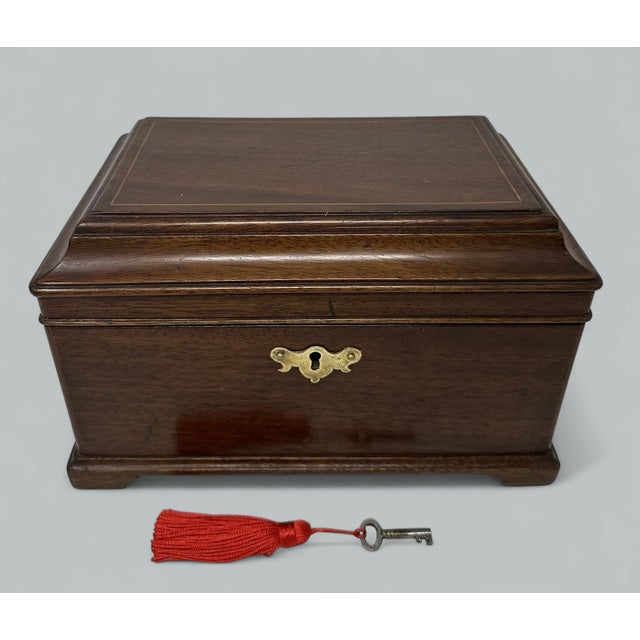 Antique Georgian English Lady's Gentleman's Mahogany Jewelry Casket Box Regency For Sale - Image 4 of 10