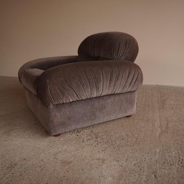 Vintage Italian Lounge Chair For Sale - Image 6 of 10