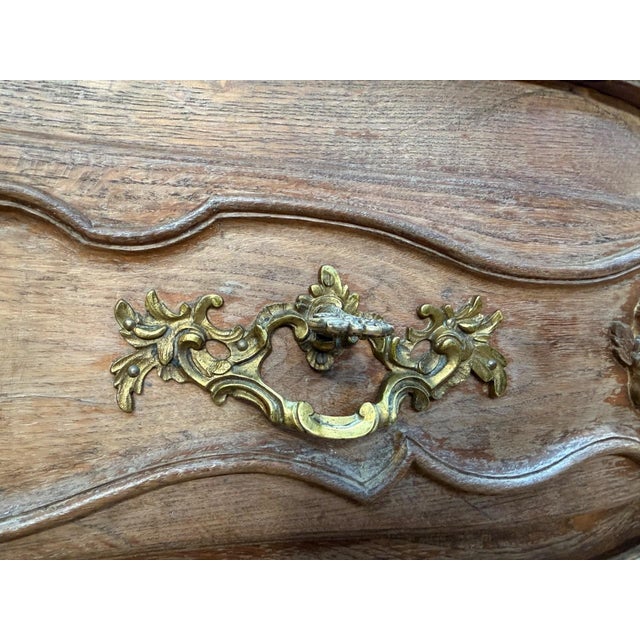 Louis XV Style Chest of Drawers in Carved Oak, Nîmes, 1920s For Sale - Image 6 of 10