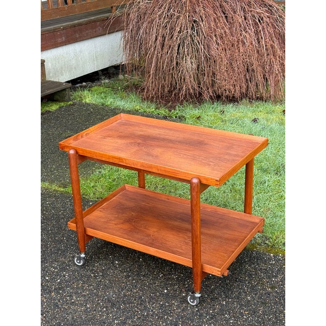 Poul Hundevad 1960s Poul Hundevad for Domus Mid Century Danish Teak Expanding Serving Bar Cart, Attributed For Sale - Image 4 of 8