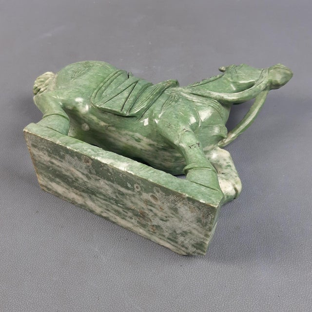 Chinese Jade Horse Sculpture on Wooden Base, 20th Century For Sale - Image 10 of 18