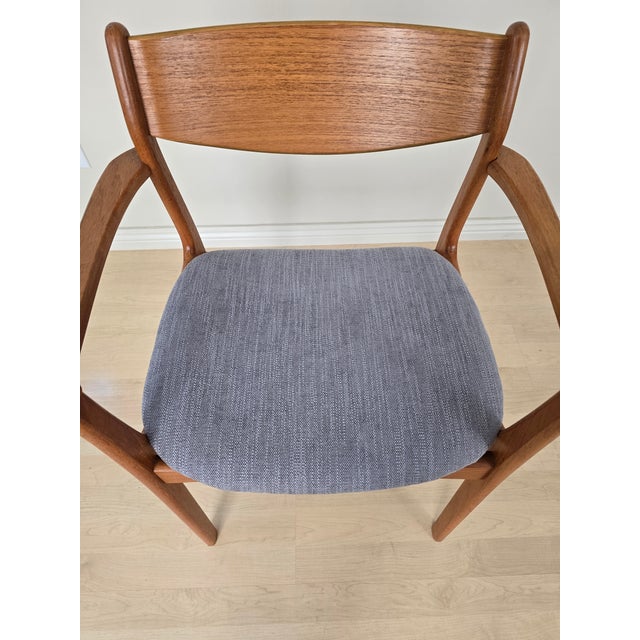 Vintage Danish Modern Teak Armchair – Erik Buch Style – Made in Denmark – Newly Upholstered For Sale In Salt Lake City - Image 6 of 6
