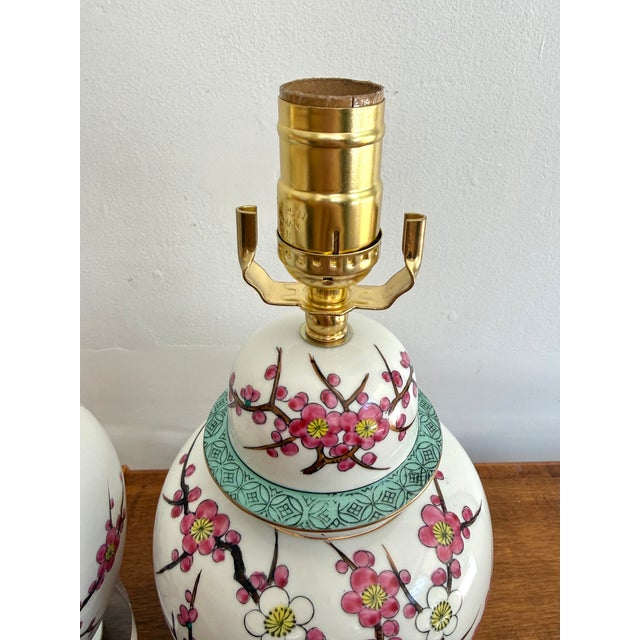 Mid 20th Century Mid 20th Century Chinese Plum Blossom Temple Jar Table Lamp on Lucite Bases - a Pair For Sale - Image 5 of 10