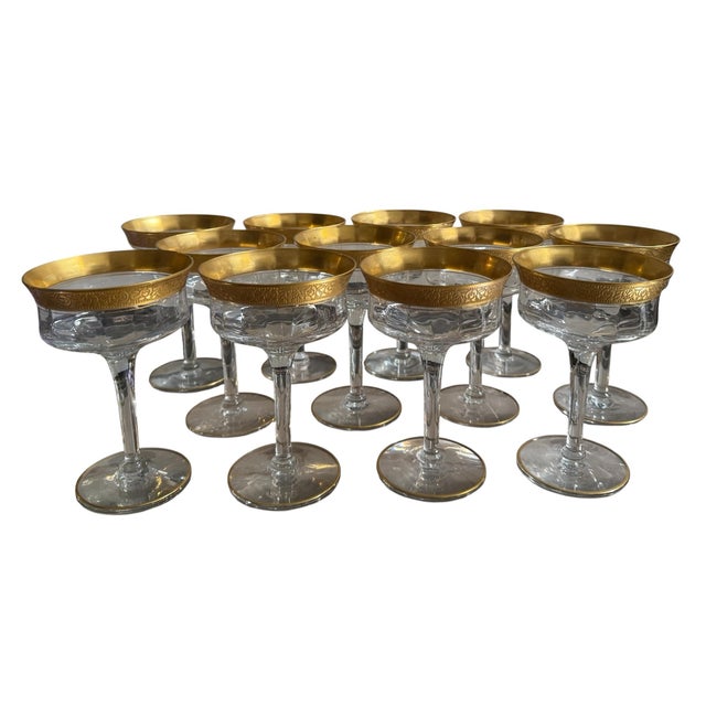 Art Deco Set of 12 Art Deco Gold Encrusted Rim Crystal Wine Stem Champagne Coupes For Sale - Image 3 of 4
