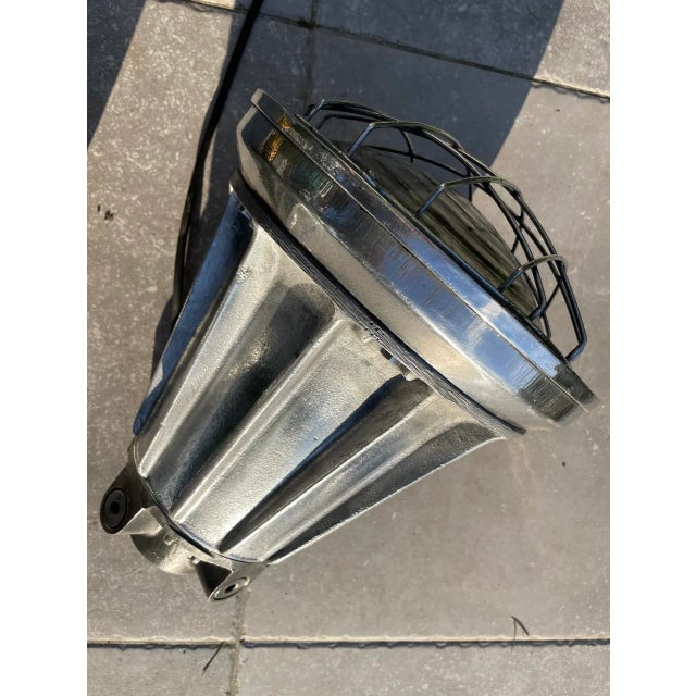 British Army Light in Cast Aluminum and Cast Iron from Simplex Electric Company, 1940s For Sale - Image 3 of 12