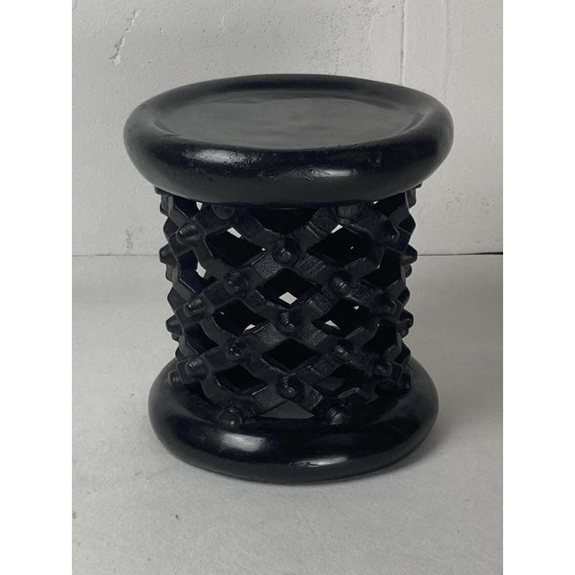 African Ebonised Bamileke Low Stool, Cameroon, 1970s For Sale - Image 4 of 16