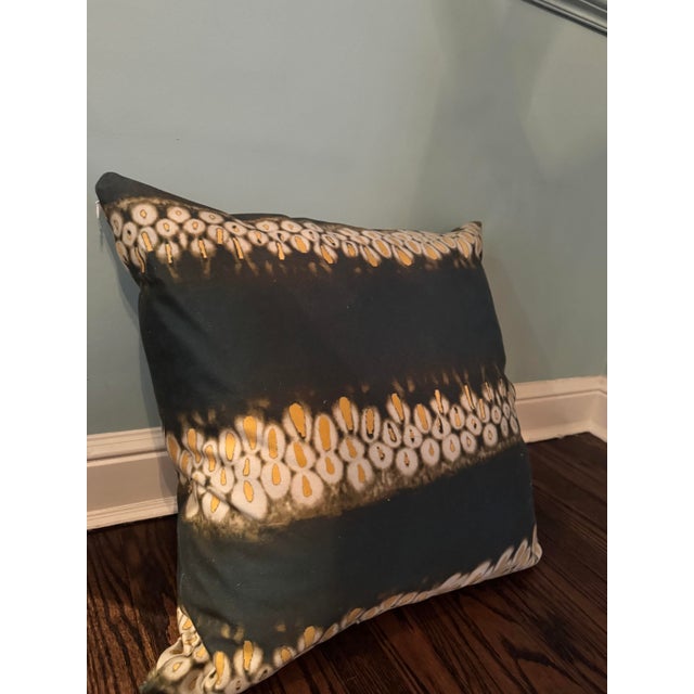 2020s Pair of Custom Jim Thompson Olive Silk Pillows For Sale - Image 5 of 8