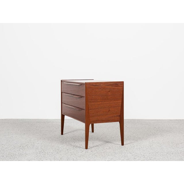 Aksel Kjersgaard Mid-Century Danish Model 34 Chest of Drawers in Teak by Kai Kristiansen for Aksel Kjersgaard 1960s For Sale - Image 4 of 12