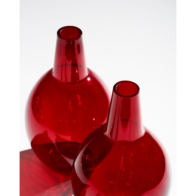 Sculptural Ruby Red Glass Calabasse Vases by Wilhelm Braun-Feldweg for Hirschberg, 1950s, Set of 2 For Sale - Image 6 of 10