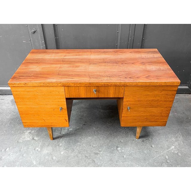 Mid-Century Modern Desk, 1960s For Sale - Image 12 of 18
