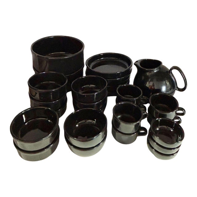 Neo Art Deco Black Bowl & Coffee Mug 26 Piece Serverware Set by Waechtersbach For Sale