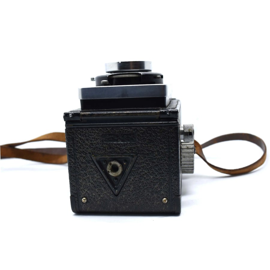 1940's Zeiss Ikon Ikoflex 75mm Twin-Lens Reflex Camera With