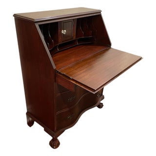 Early 20th Century Colonial Revival Mahogany Slant-Front Secretary Desk With Serpentine Drawers, c.1910 For Sale