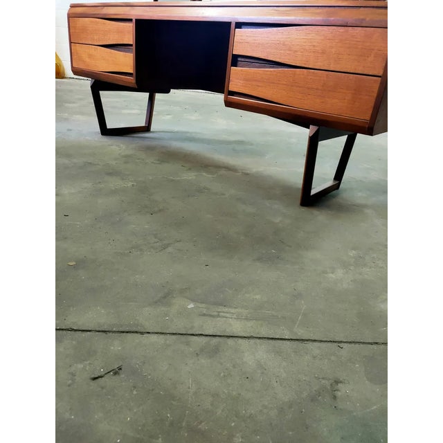 1970s Vintage Teak Sideboard 1970s For Sale - Image 5 of 10