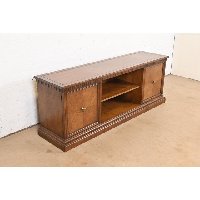 English Sligh Furniture Regency Walnut Executive Sideboard Credenza, Circa 1960s For Sale - Image 3 of 12