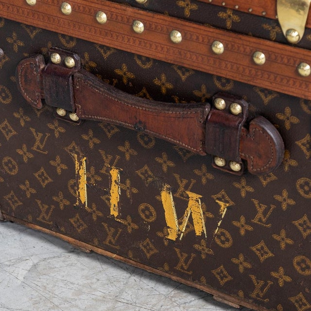 Vintage French Cabin Trunk in Monogram Canvas from Louis Vuitton, 1930 For Sale - Image 12 of 18