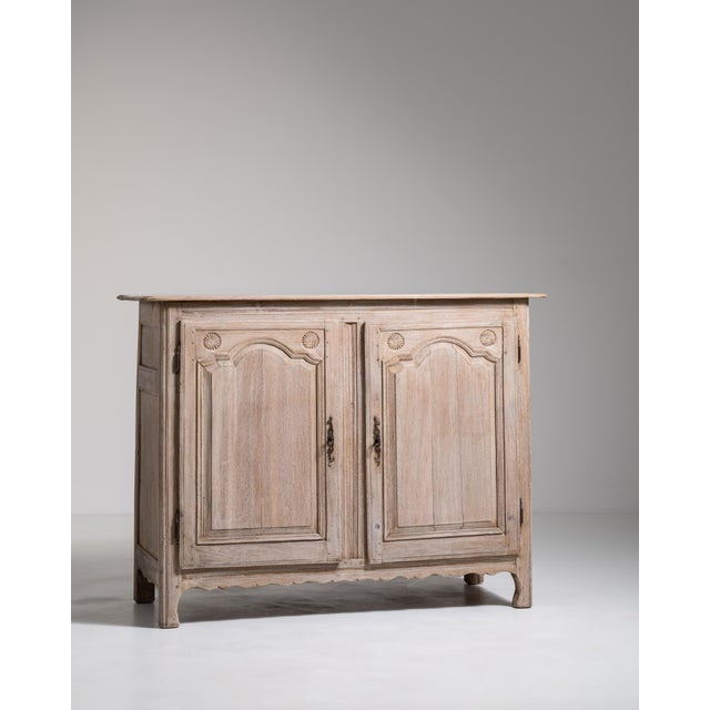 19th Century Oak Provincial Buffet For Sale - Image 15 of 16