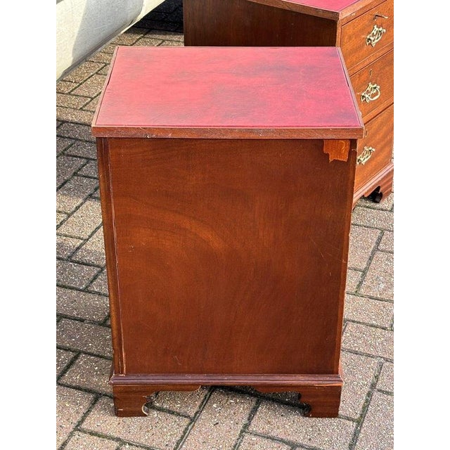 Bedside Drawers in Mahogany with Brass Handles, Set of 2 For Sale - Image 4 of 9