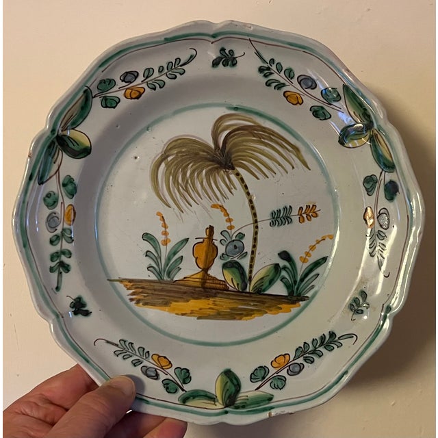 Antique Early 19th Century French Faience Pottery Plate With Mediterranean Palm Tree & Urn Garden Landscape For Sale In New York - Image 6 of 7
