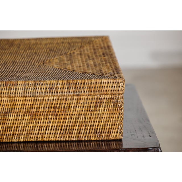 Mid 20th Century Vintage Handwoven Rattan Storage Basket with Fitted Lid in Coastal Country Style For Sale - Image 5 of 18