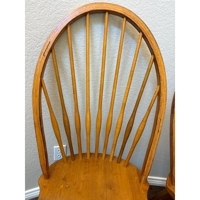 Farmhouse Pair of Vintage Solid Wood Hoop-Back Windsor Dining Chairs For Sale - Image 3 of 6