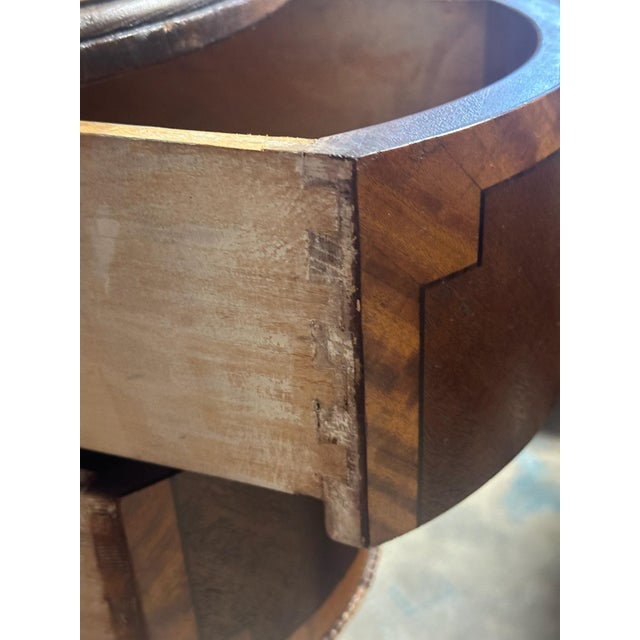Mid 20th Century Vintage Sheraton Revival Kidney-Shaped Mahogany Desk With Satinwood Inlay For Sale - Image 5 of 6