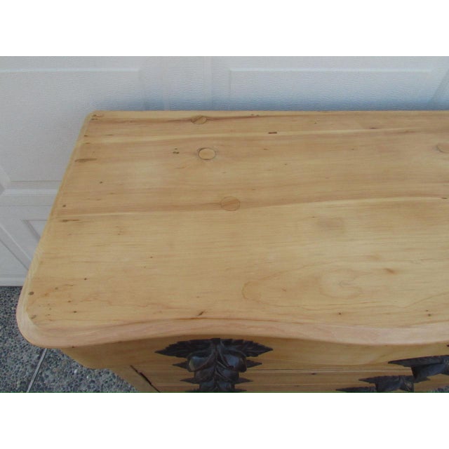 Antique American Scrubbed Pine Dresser For Sale In San Francisco - Image 6 of 18