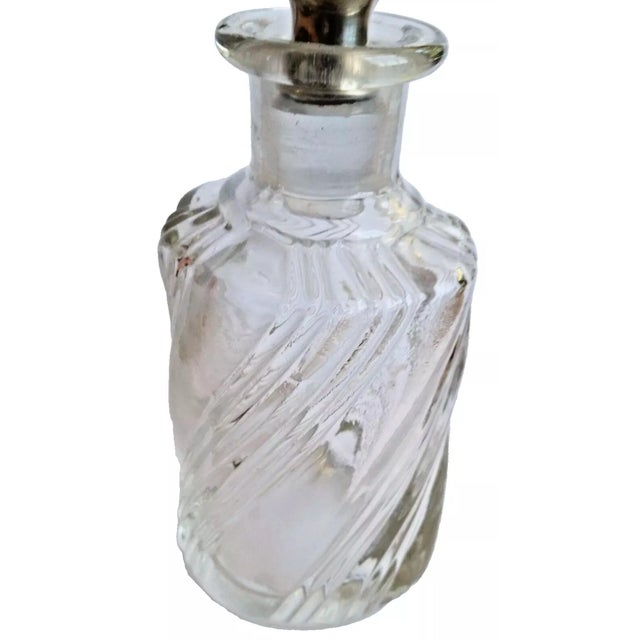 Art Nouveau Vintage Sterling Silver Round Stopper Perfume Bottle W/ Clear Glass Twist Swirl For Sale - Image 3 of 10