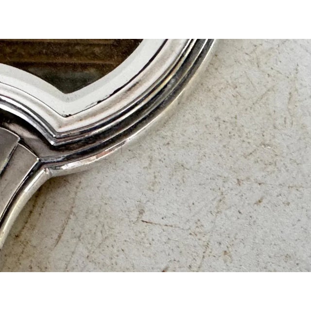 Silver Art Deco Silver Beveled Hand Mirror, France, 1940s For Sale - Image 8 of 10