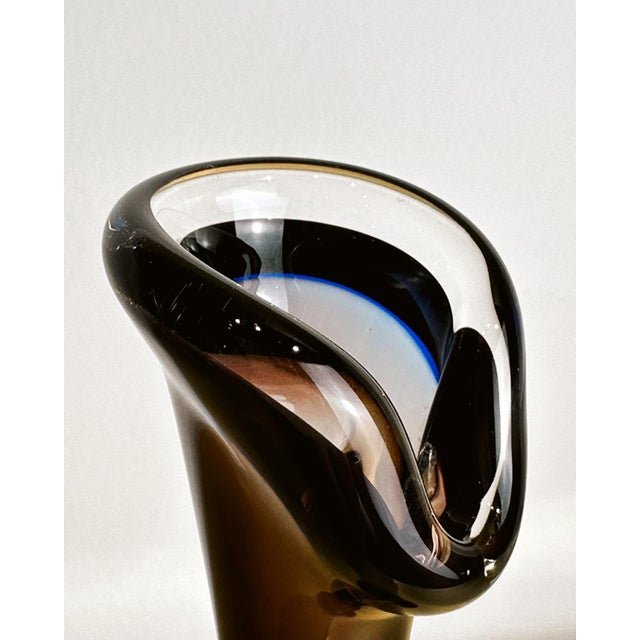 Vintage Vase by Nils Landberg for Orrefors, 1950s, in Very Good conditions. Designed 1950 to 1959 This piece has an...