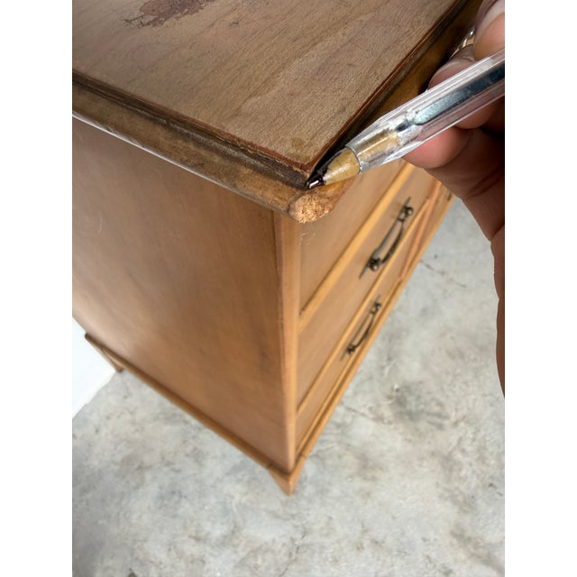 Vintage Broyhill Premier Division 9-Drawer Dresser With Brass Handle For Sale - Image 14 of 17