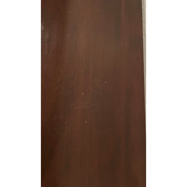 Ethan Allen Geogian Court 10-Drawer Triple Dresser – Made in Usa – Excellent Condition For Sale - Image 12 of 12