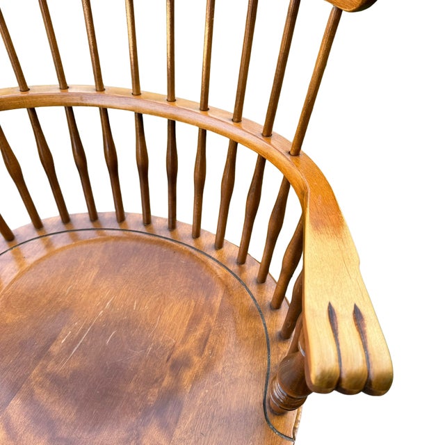 Brown Vintage Ethan Allen Heirloom Maple Nutmeg Comb‑Back Windsor Arm Chairs – Pair For Sale - Image 8 of 9
