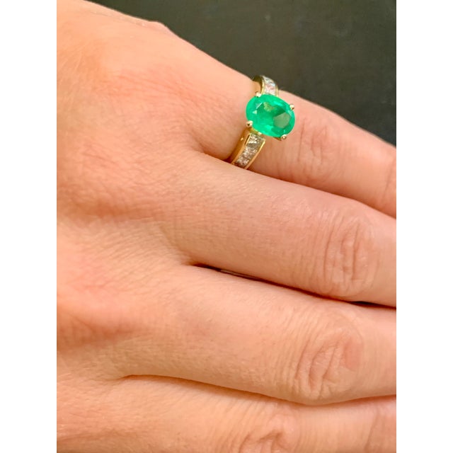 2010s Oval Emerald and Diamond Ring 14 Karat Yellow Gold For Sale - Image 5 of 18