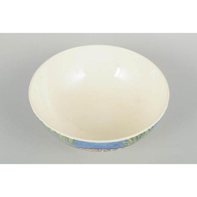 Gien, France “Savane” – Serving bowl, 1980s. Decorative faience bowl by Gien in the vibrant “Savane” pattern featuring a...