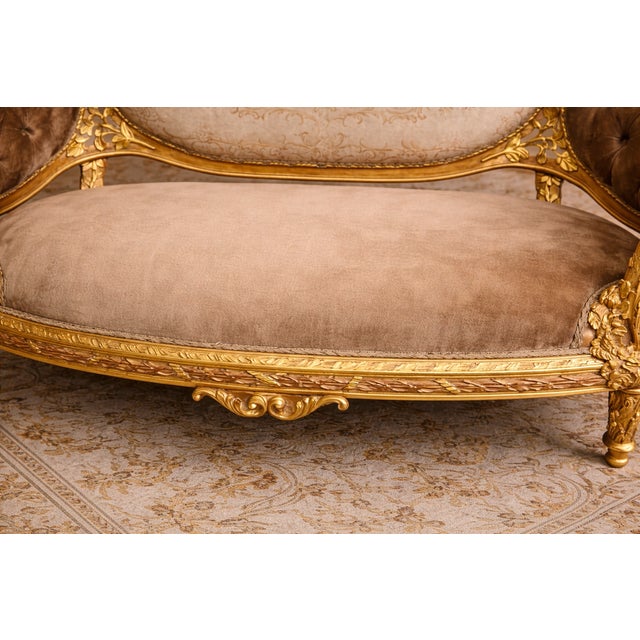 Wood 1900s French Louis XVI Gilt Beech Tan Velvet Settee For Sale - Image 7 of 9