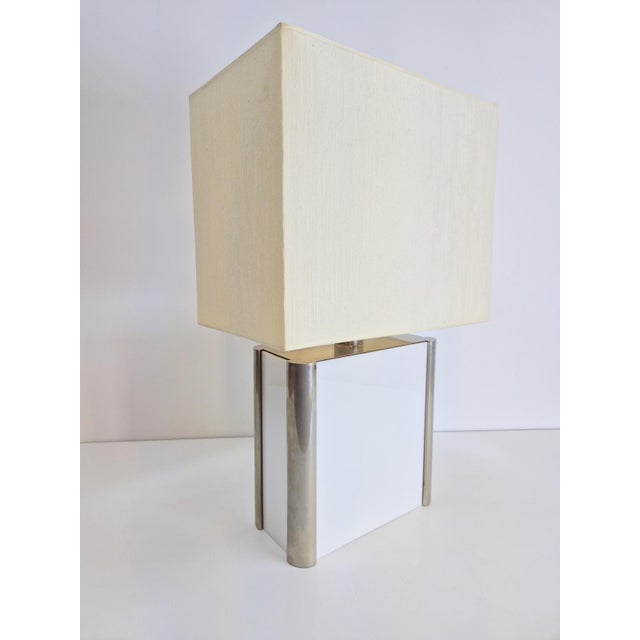 Art Deco Table Lamp in Metal and Acrylic by Milo Baughman, 1960s For Sale - Image 11 of 17