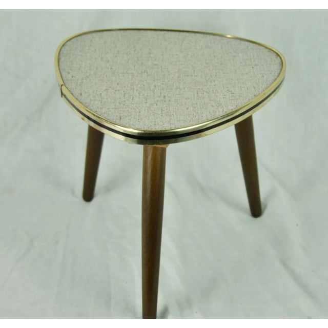 German White and Gray Side Table, 1950s, in Good conditions. Designed 1950 to 1959