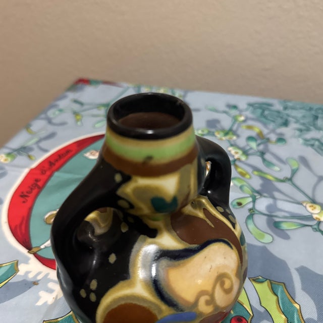 Vintage Gouda Art Deco Hand-Painted Double-Handled Small Vase For Sale In Minneapolis - Image 6 of 10