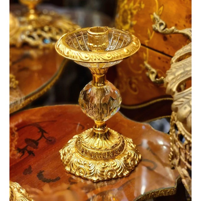French Set of 3 Crystal & Gilded Brass Candlestick Holders – French Style Decorative Candleholders For Sale - Image 3 of 5