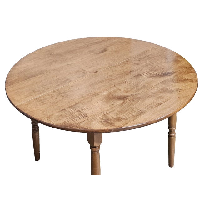 American Mid 20th Century Solid Maple & Tiger Maple Bench Made Round Dining Table Tavern Table For Sale - Image 3 of 9