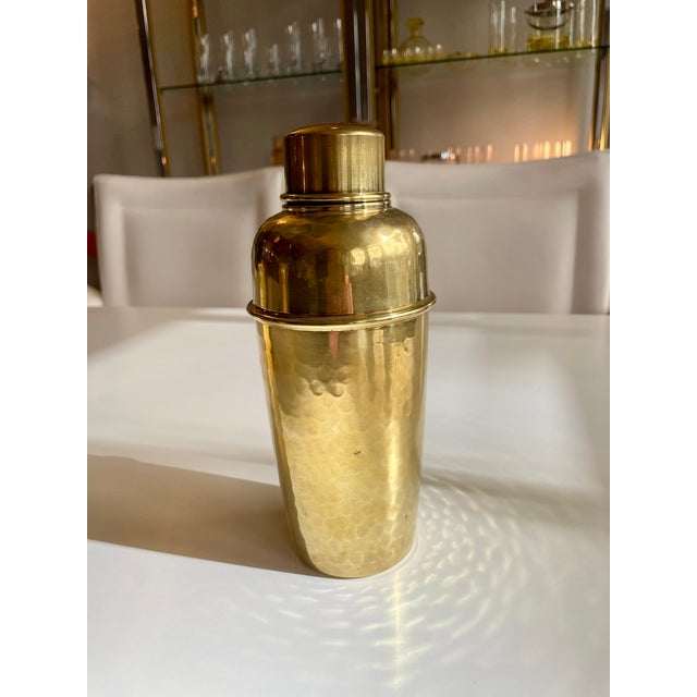 MCM Brass Cocktail Shaker in Hammered Finish, 1950s For Sale - Image 11 of 13