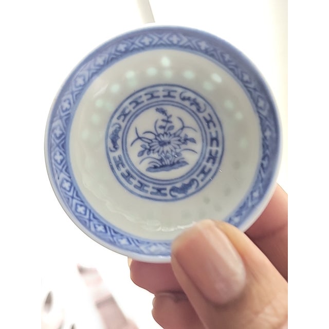 Late 19th Century Tienshan Rice Grain Pattern Sauce Dipping Bowls For Sale In San Francisco - Image 6 of 8
