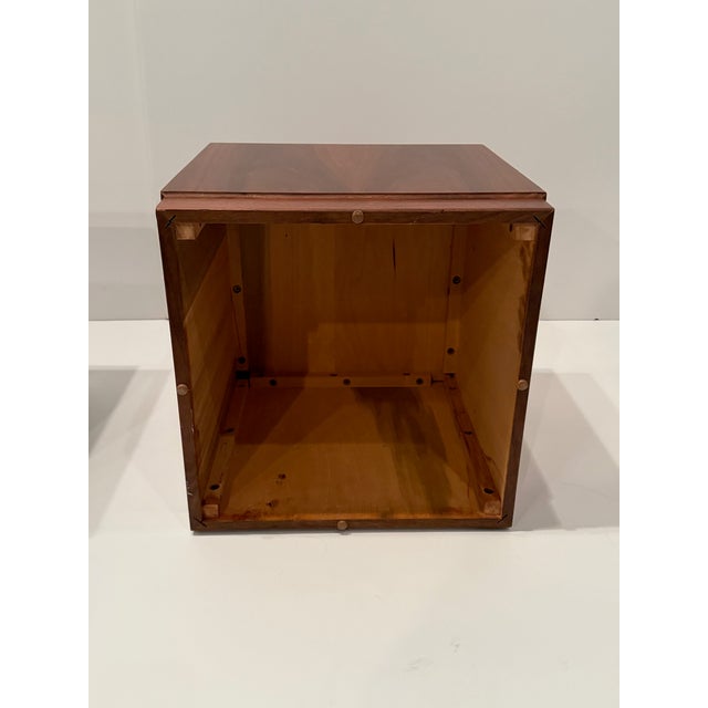 Mid Century Modern Pair of Walnut Cube End Tables For Sale - Image 11 of 12