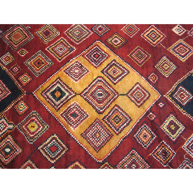 Persian 1930s Red Diamond Rustic Antique Persian Gabbeh Rug 4'10" X 9'6" Handknotted Wool Carpet For Sale - Image 3 of 5
